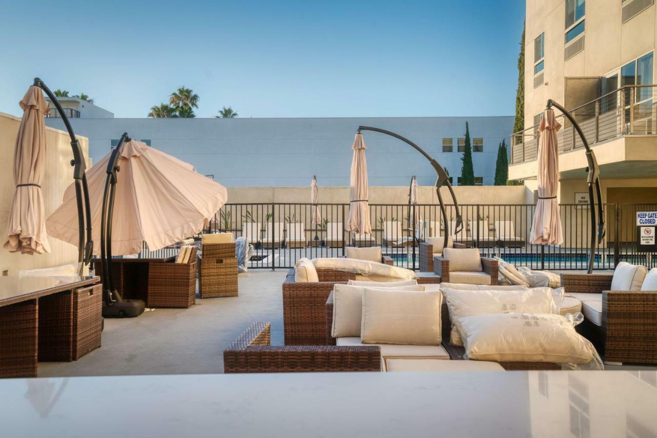 Best Western Premier Noho Inn لوس أنجلوس المظهر الخارجي الصورة
