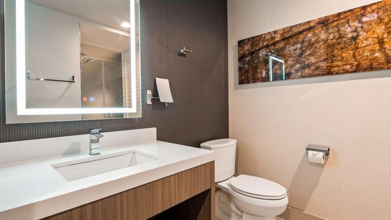 Best Western Premier Noho Inn لوس أنجلوس المظهر الخارجي الصورة